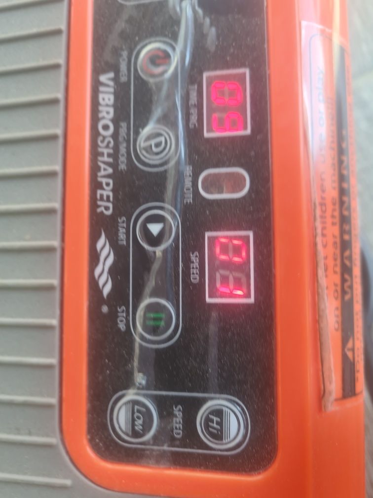 Aparat de masaj vibro Shaper