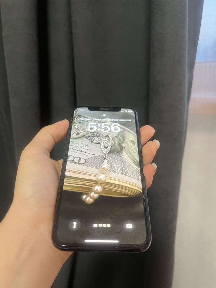 IPhone Xs 256gb черного цвета