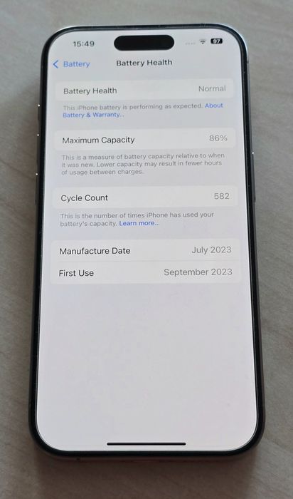 iPhone 15 Pro, 128GB, Natural Titan, в гаранция, перфектно състояние