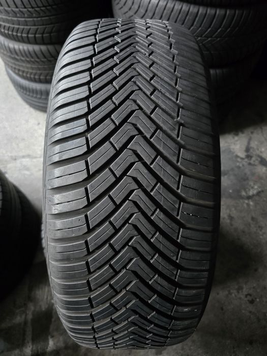 Continental 235/55 R18 104V MS all season