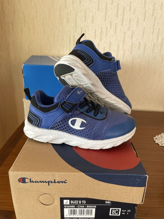 Маратонки  25р-р