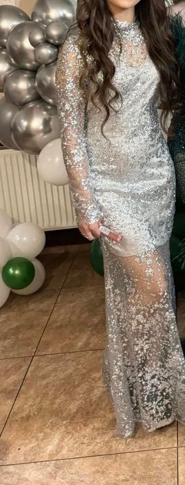 Официална дълга рокля с камъни и пайети