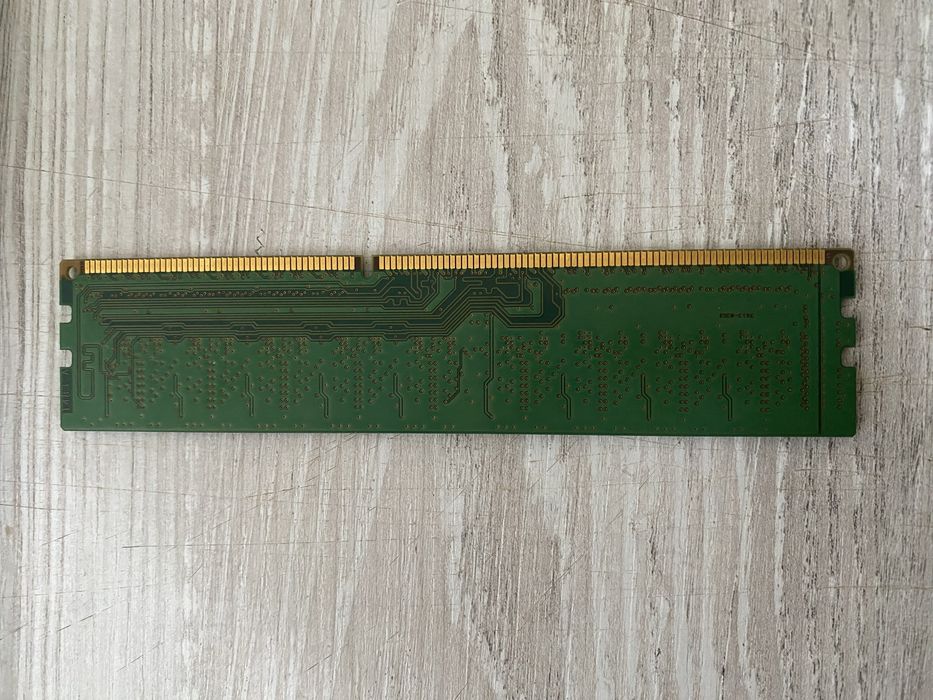 Memorii RAM DDR3 HyperX si Crucial