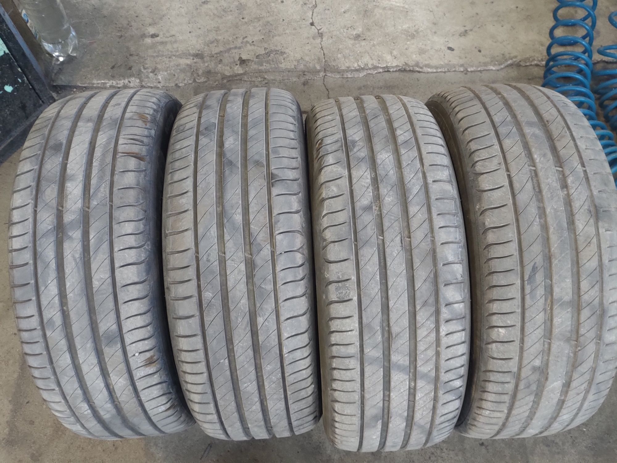 205/55/16 Michelin