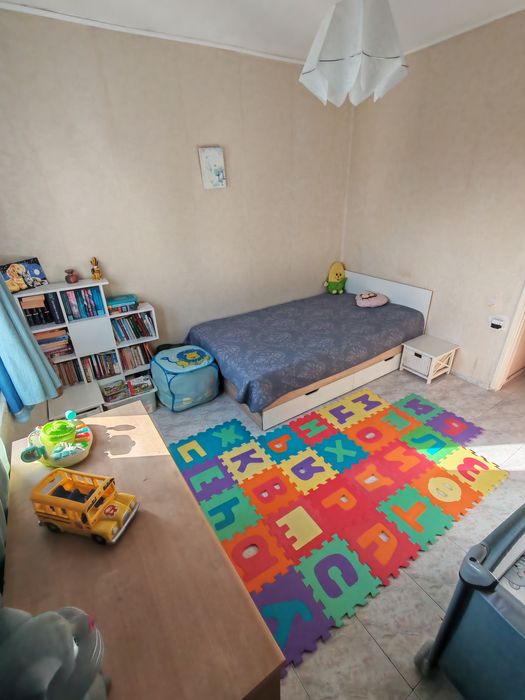 Тристаен апартамент 83кв.м.в Пазарджик