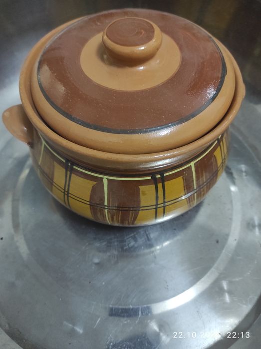 Разная кухонная посуда