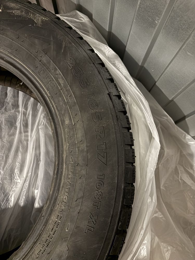 NOKIAN  шипованные зимние                     235/65 R 17 108T XL