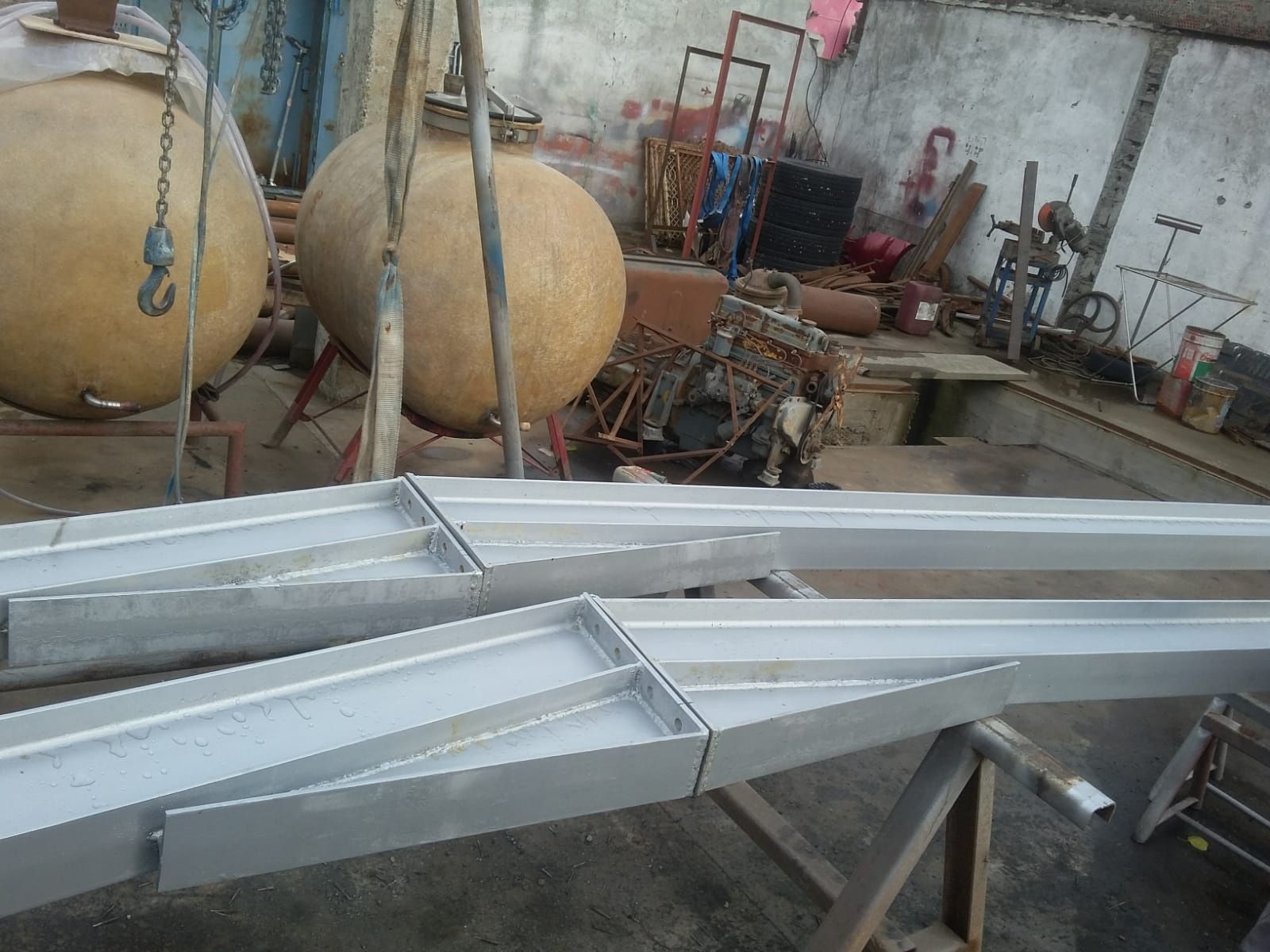Vand hală metalica structura 15m×15m×4,5m super ofertă