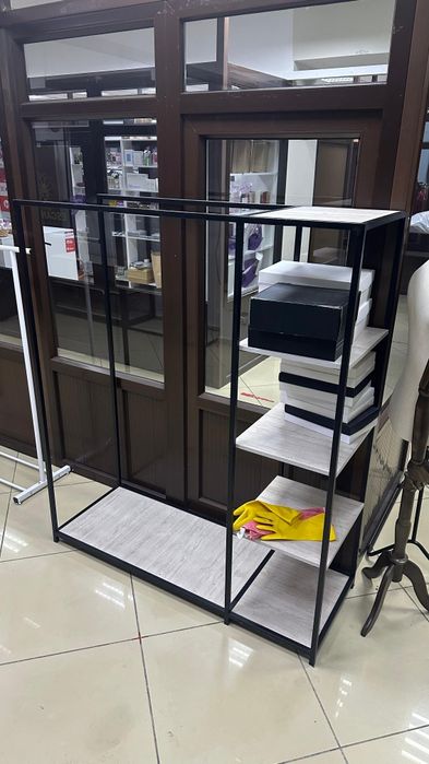 Стилаж,полки для одежды