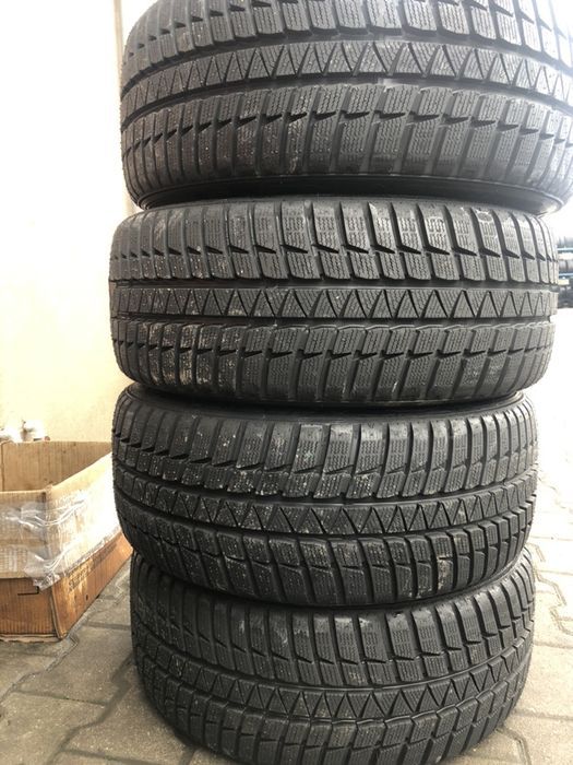 anvelope noi iarna sumitomo 225/45/18