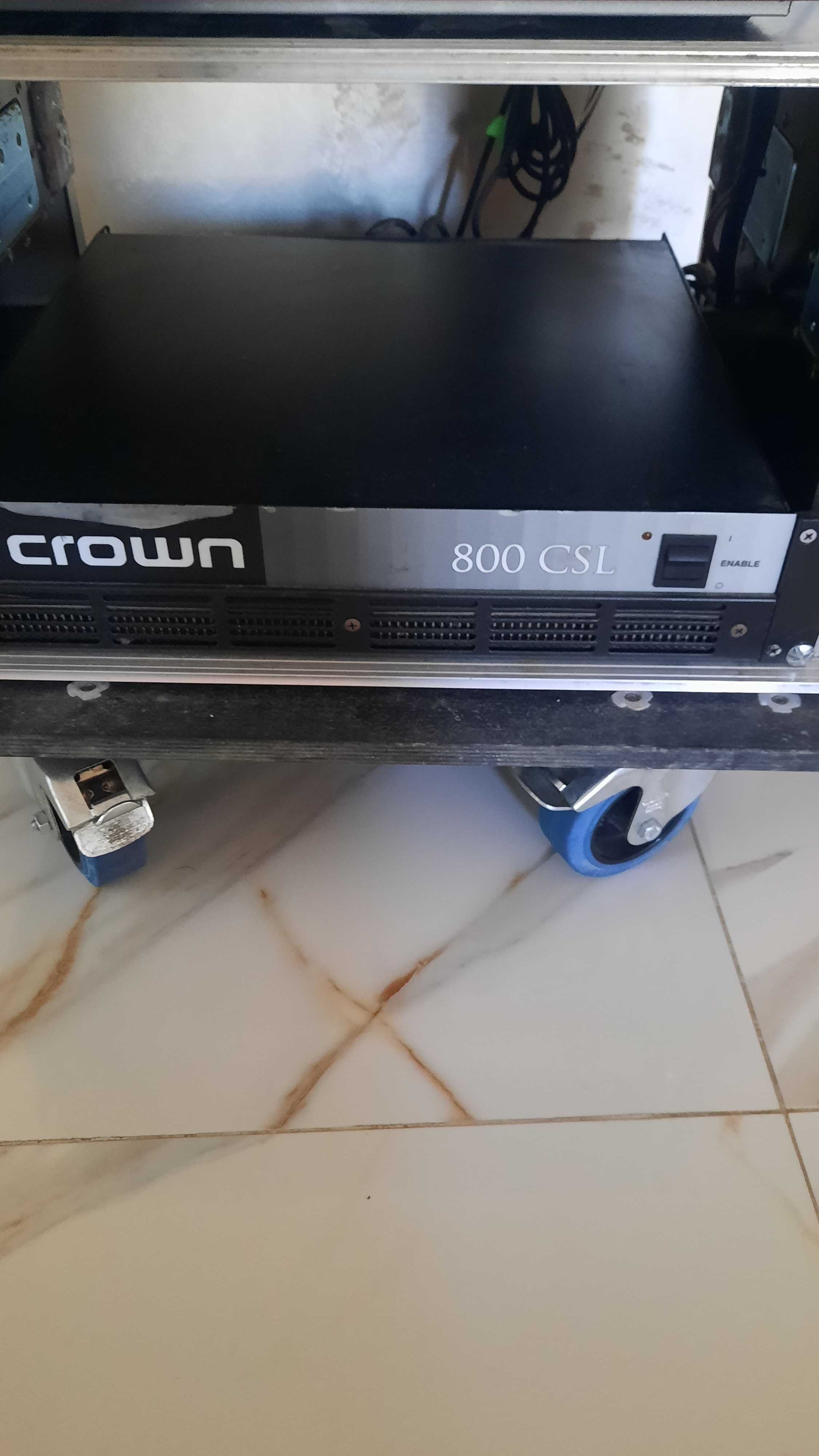 Продавам стъпало crown 800 wata и пулт