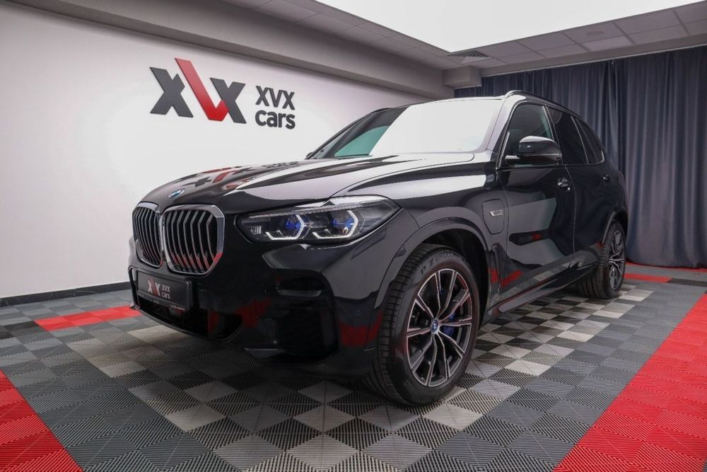 BMW X5 BMW X5 Pachet M Panoramic Assisted Drive Laser Interior Comfort Perne
