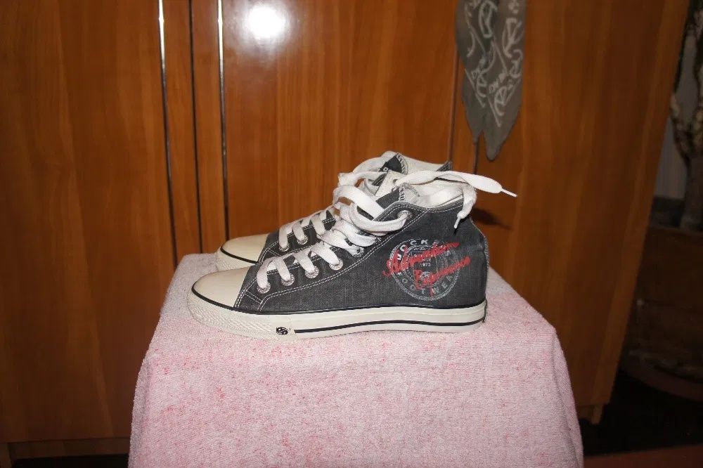 Tenisi de barbati DOCKERS by Gerli Adventure Experience