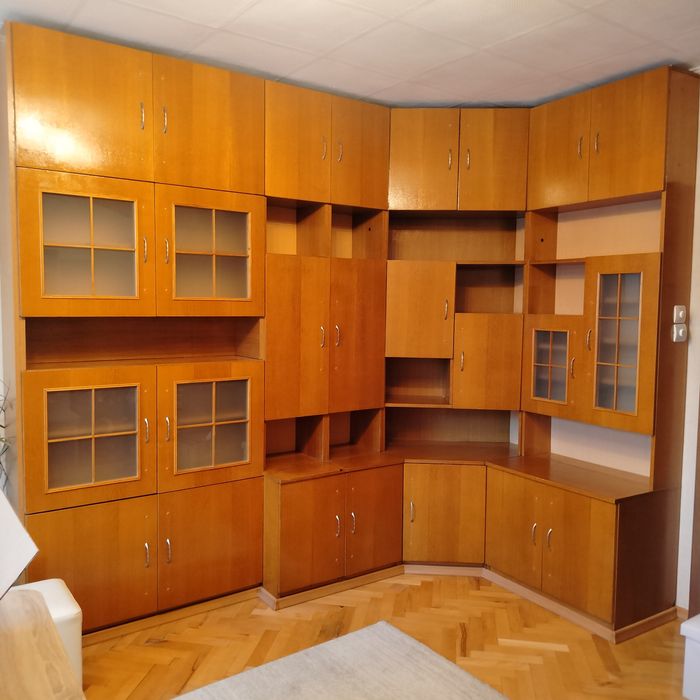 Подарявам голяма ъглова секция