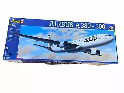 Сборная модель самолёта Airbus