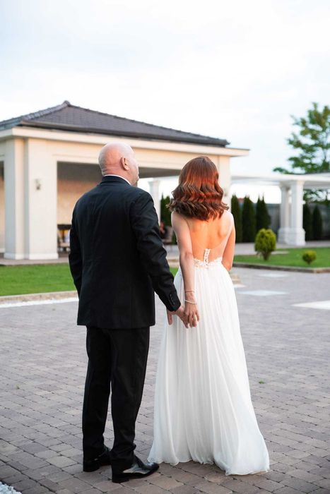 Vand rochie mireasa Natalia Vasiliev