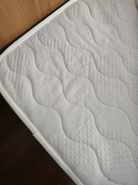 Двуетажно легло с матраци