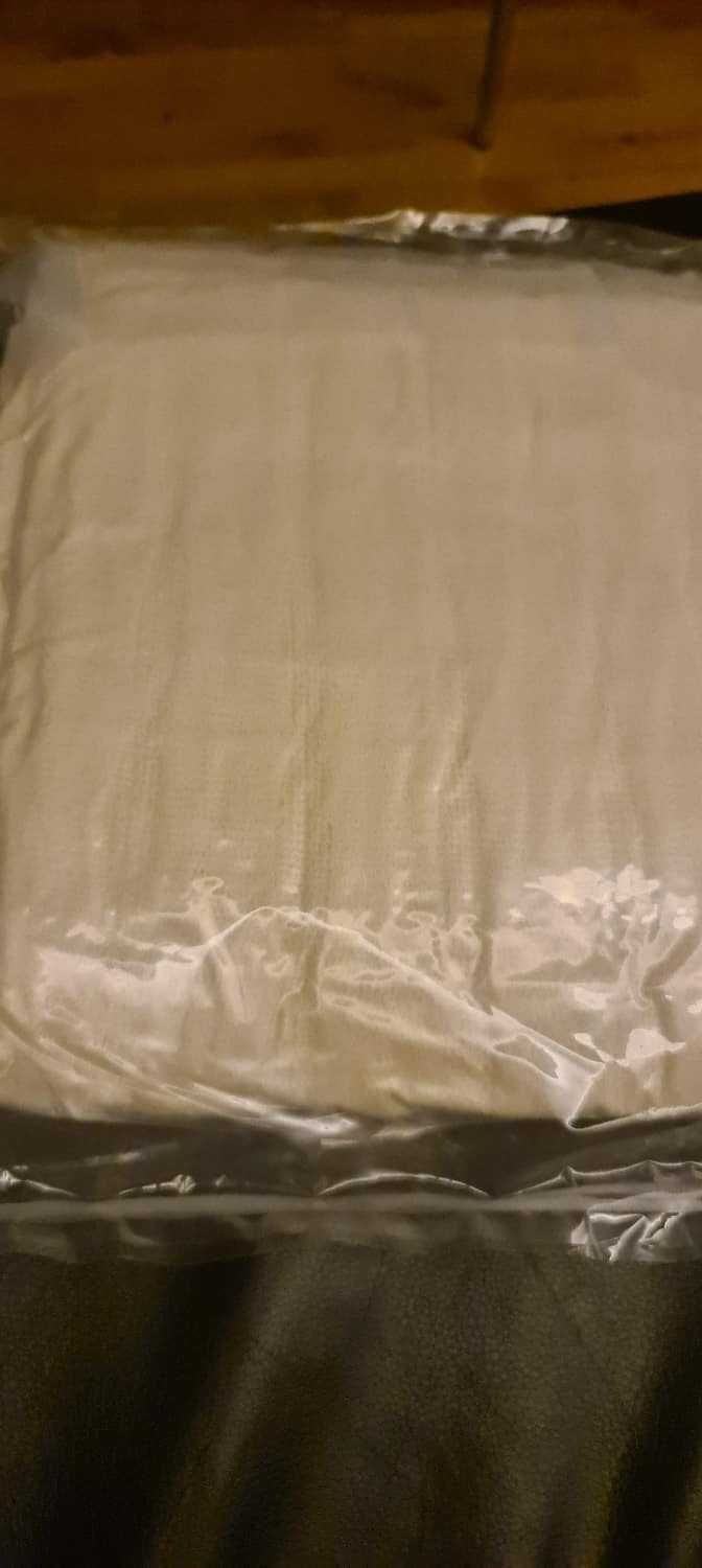 Ново одеяло Супер мека текстура Плътно уютно плюшено леко декоративно