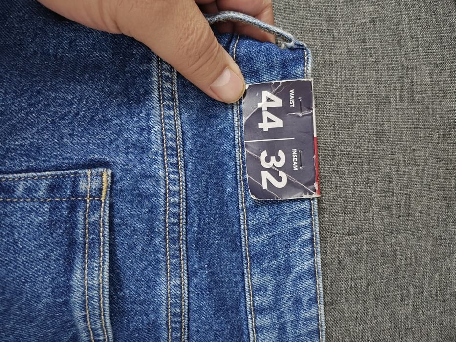 Blugi Tommy Hilfiger