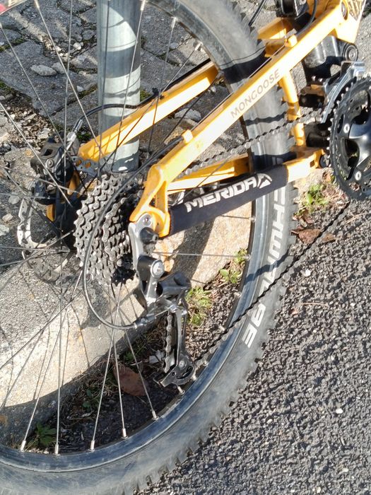 Mongoose MTB full suspension