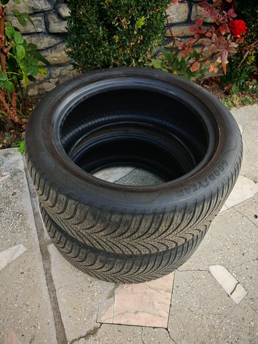 Set 2x Anvelope Goodyear Vector 2 225/50 R17 All Season