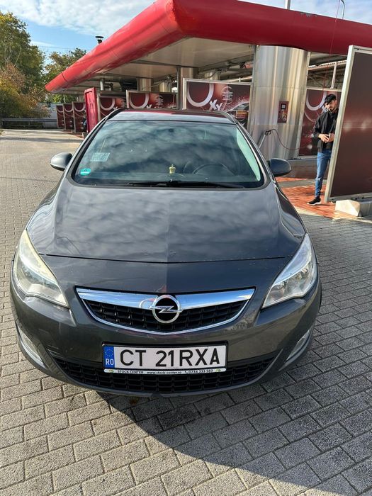 Vand opel astra j