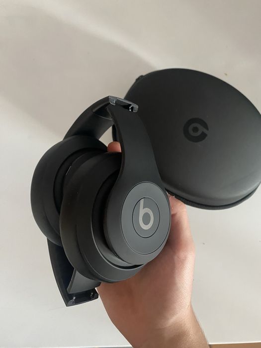 Casti Beats Studio Pro