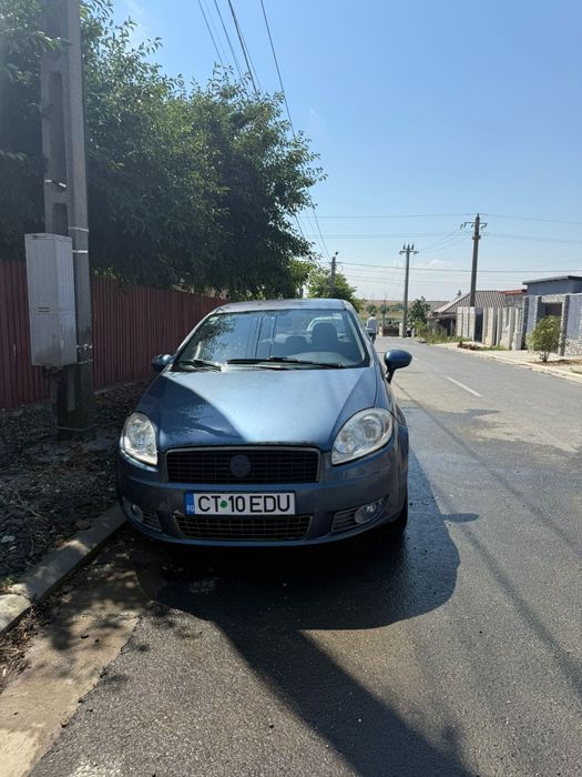 Vând Fiat linea mașina a fost de munca