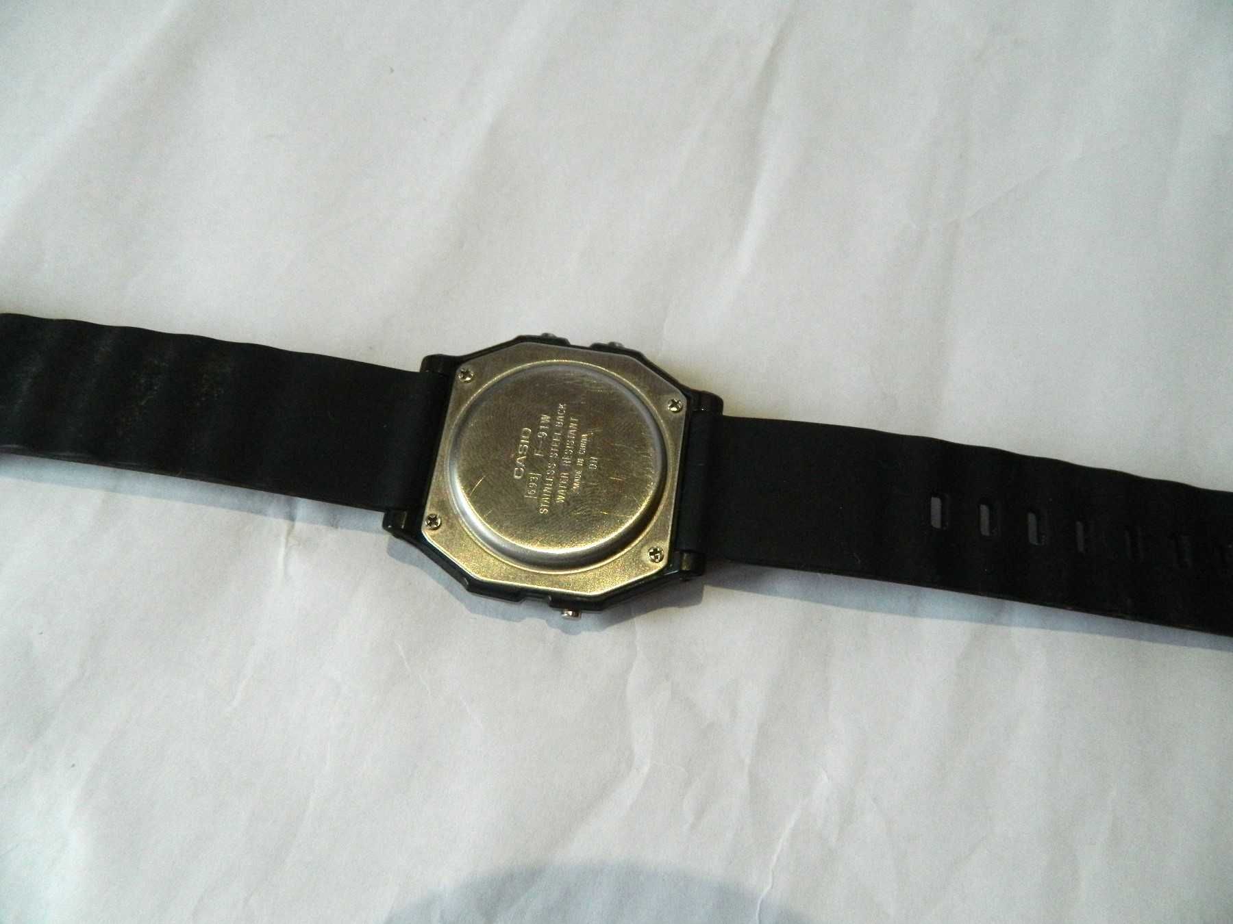 Ceas CASIO digital , multe functii , cod C8