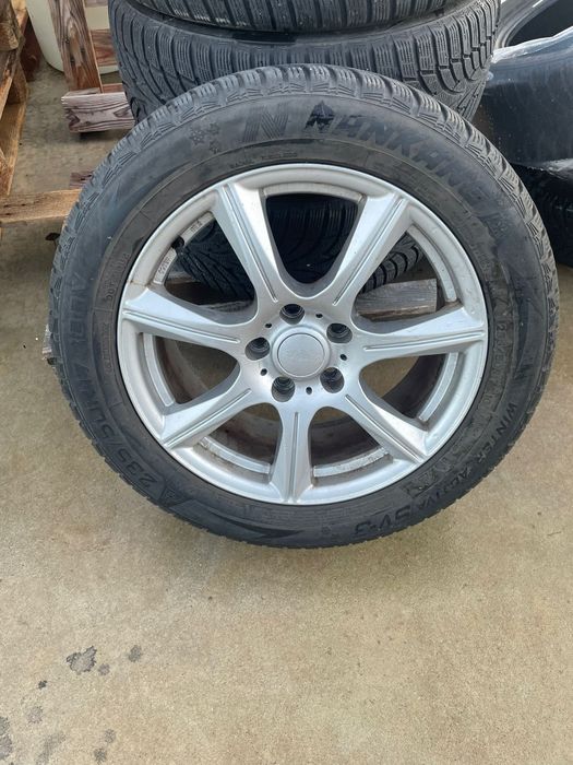 Jante nissan 5×114.3 R 17 cu anvelope de iarna