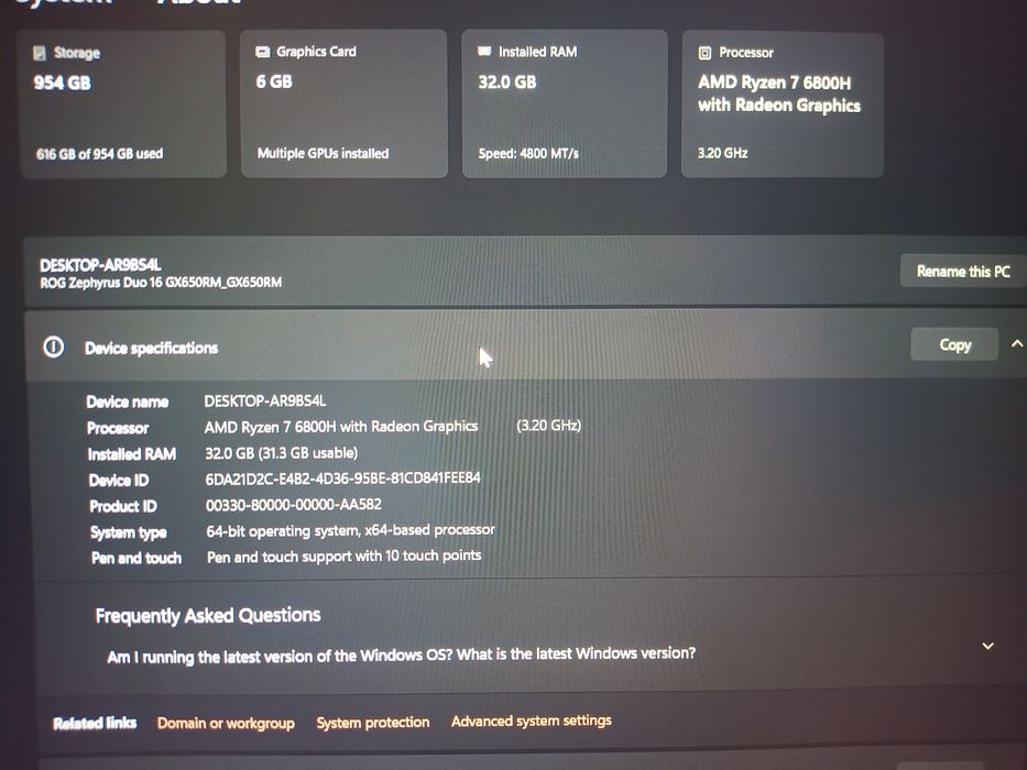 Vând Asus ROG Zephyrus DUO 16