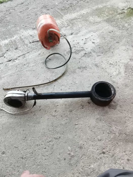 Arzător pe ulei ars cu butelie pt ulei