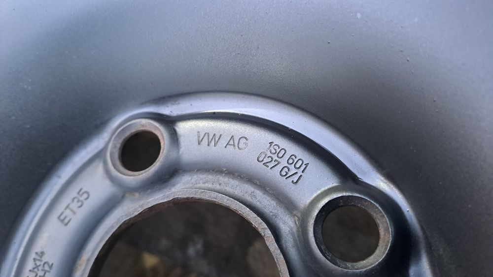 VW UP/ SKODA CITIGO 4бр. 14" 4Х100мм Джанти със Зимни гуми 165/70/14