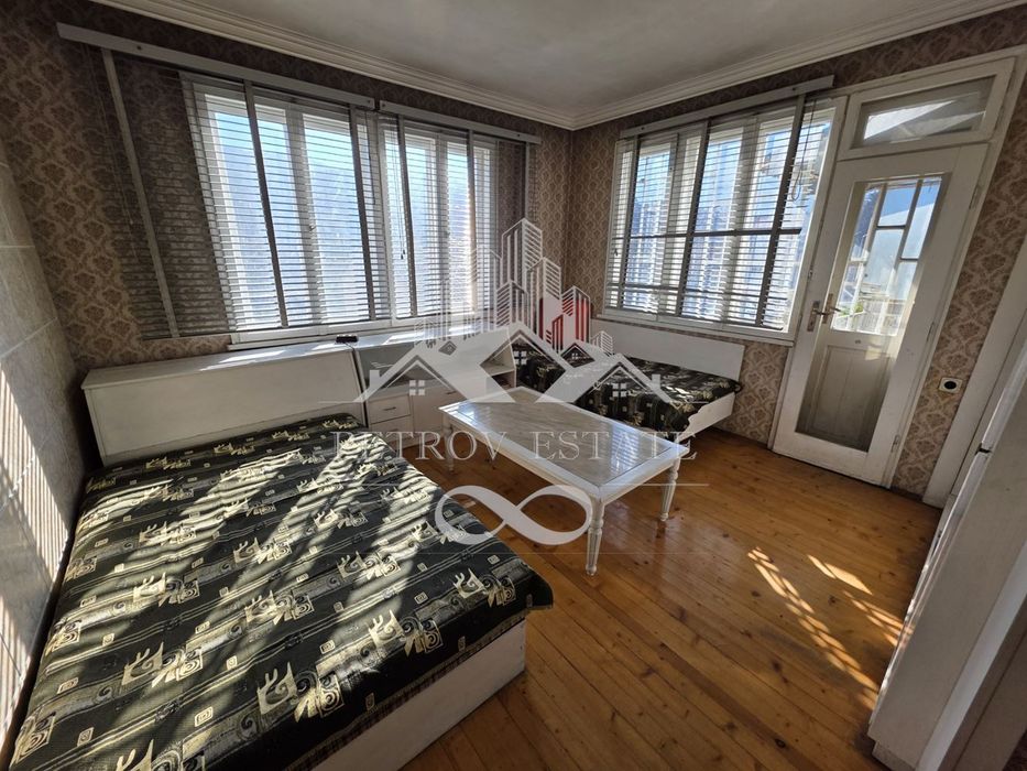 Етаж от къща в Пазарджик, област-гр.Велинград площ 125 цена 79999