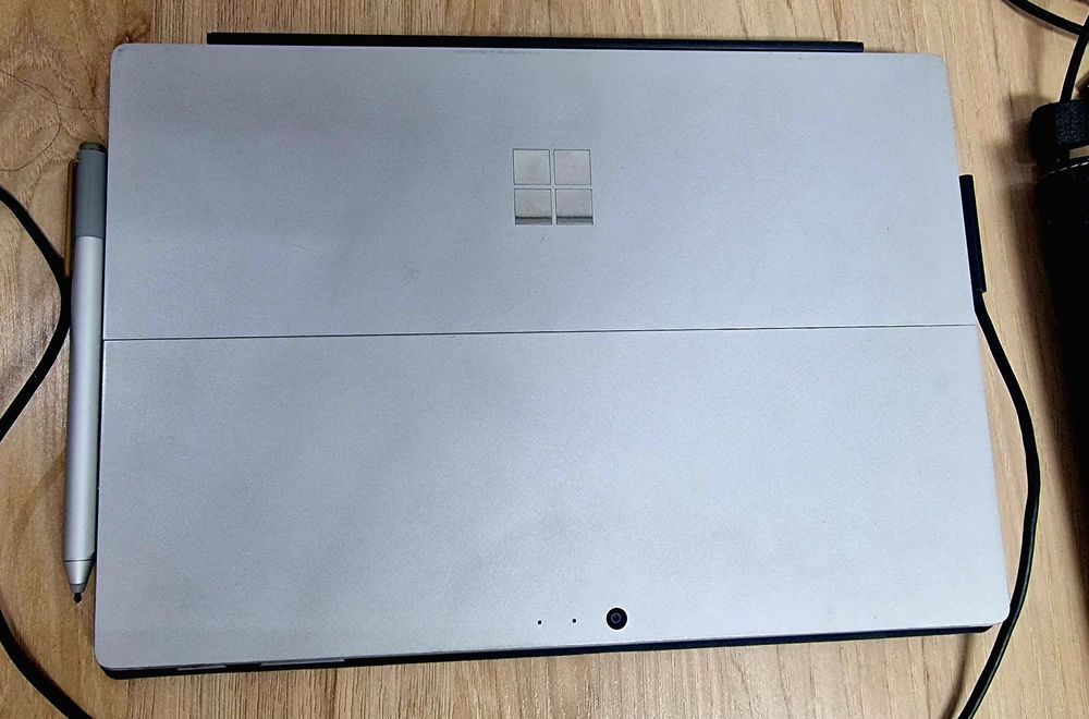 Microsoft Surface Pro 4