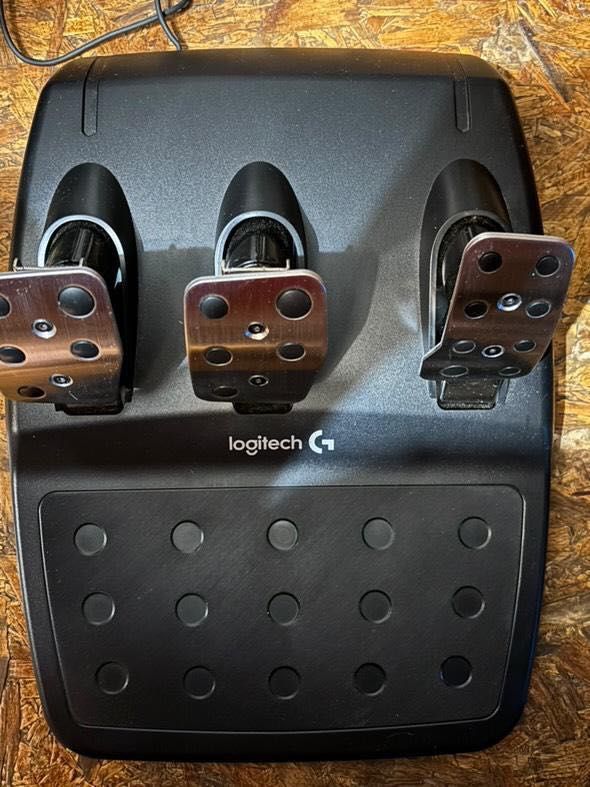 Logitech driving shifter