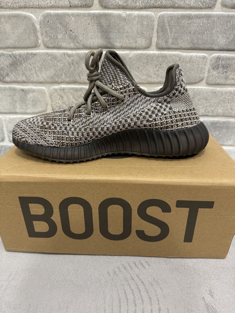 36-45 Yeezy 350 v2 Ash Stone