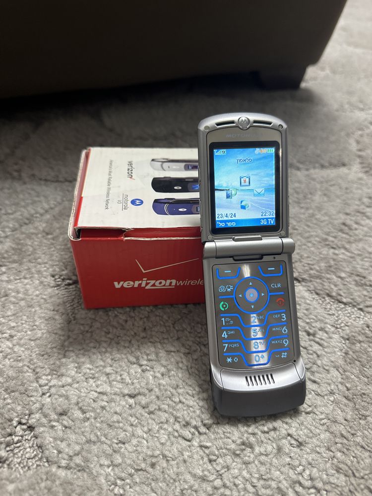 Motorolla verizon v3