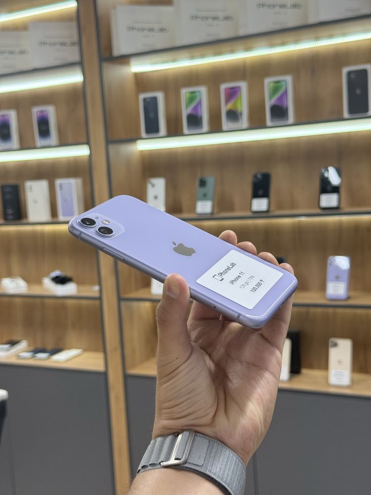 iPhone 11 128 GB / PhoneLab