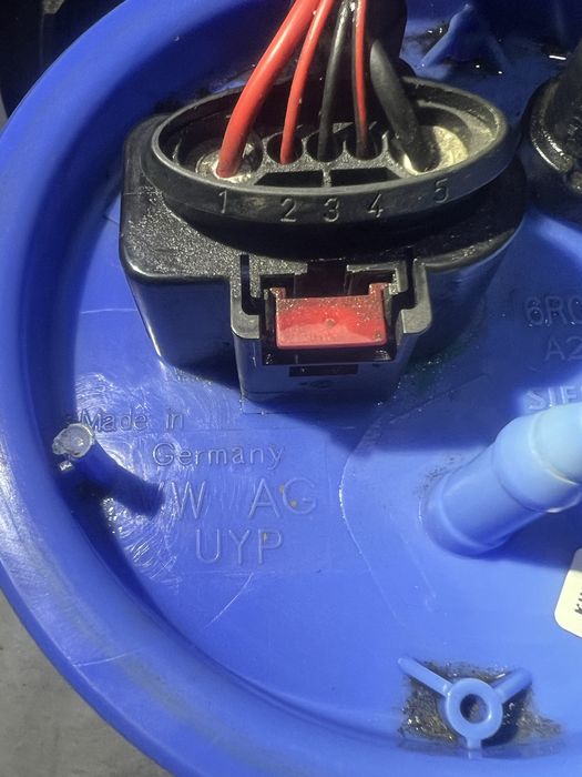 Pompa combustibil Skoda Fabia 2 complecta cu releu