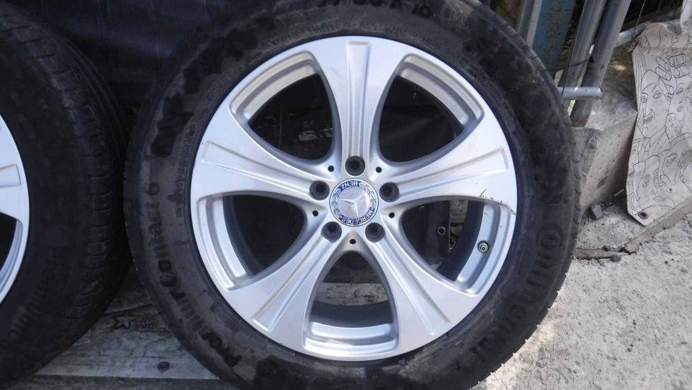 Jante Mercedes GLC X253 W253 c253  235 60 18 vara Continental Premium