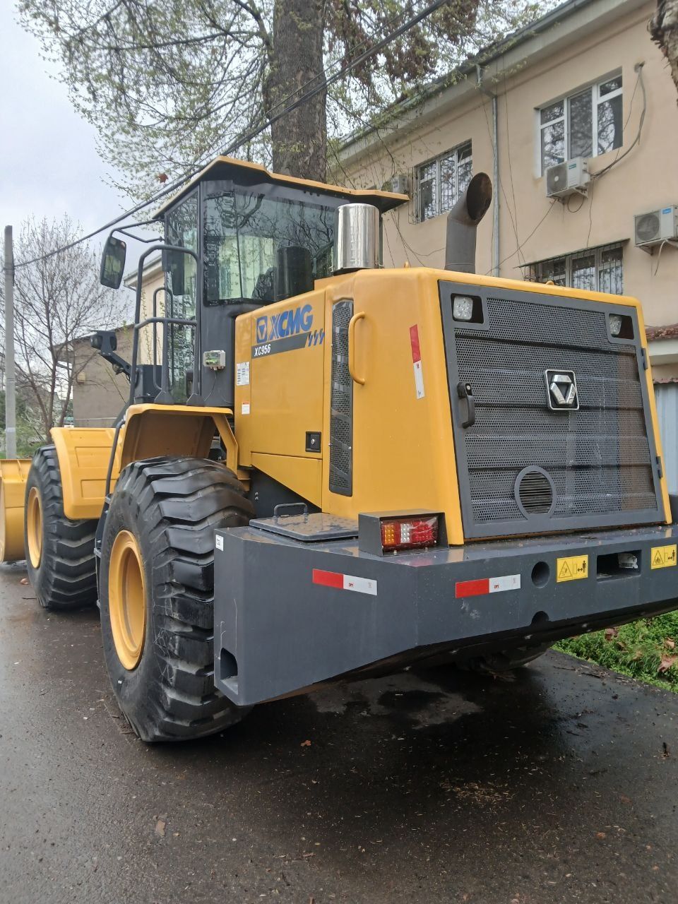 Погрузчик, Pogruzchik 3,3 kuba ijaraga ham sotiladiganlari bor