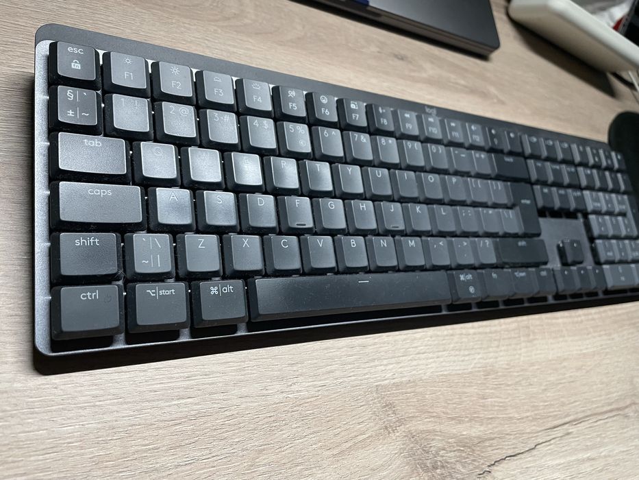Vând Logitech MX Mechanical