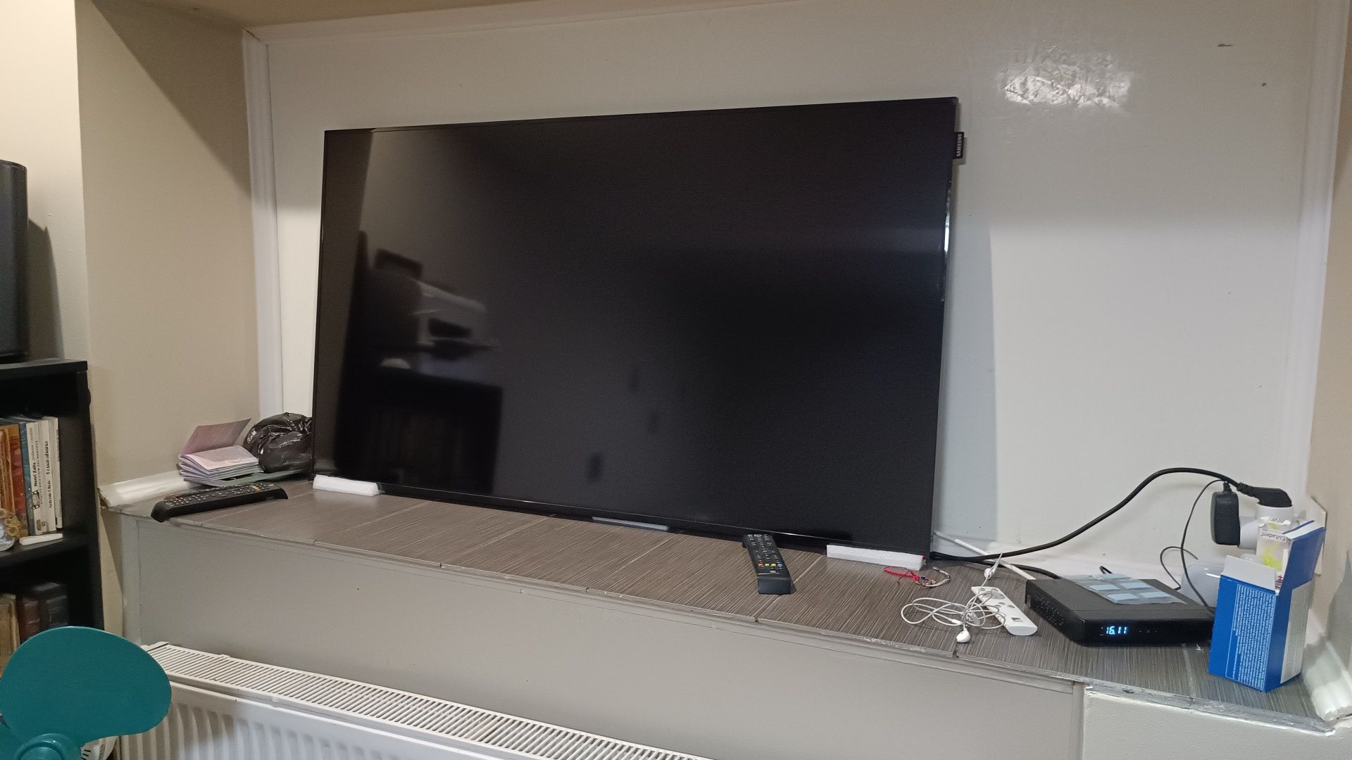 DM55E Samsung tv