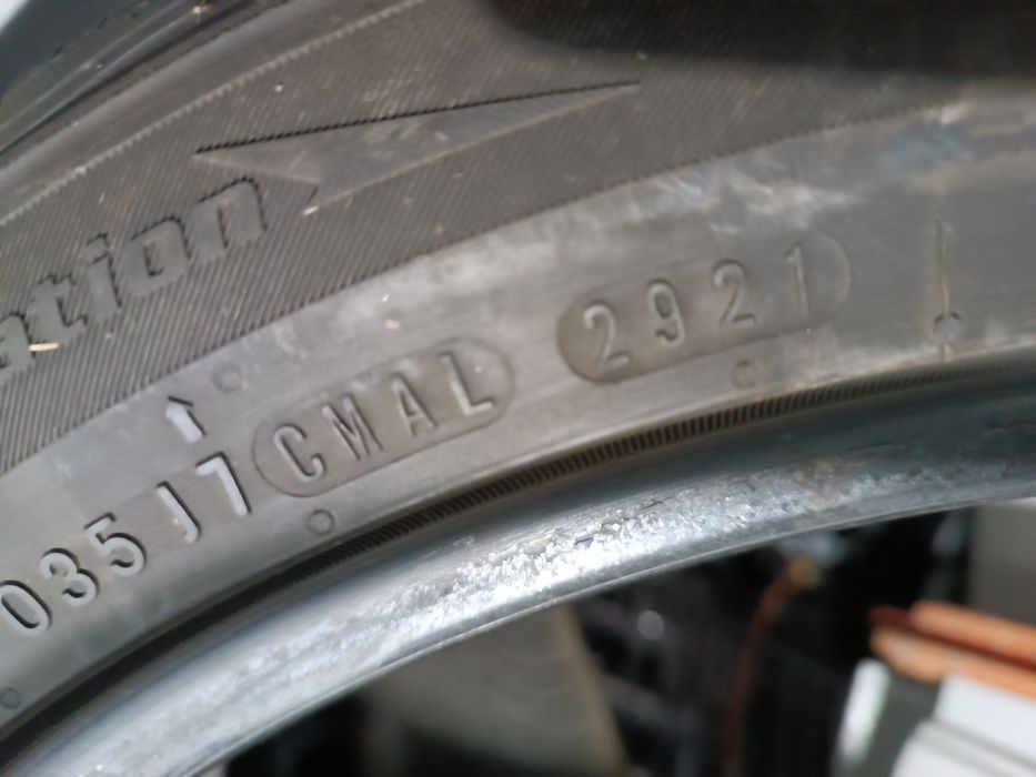 225/45/18,nexen,dot 3421,топ