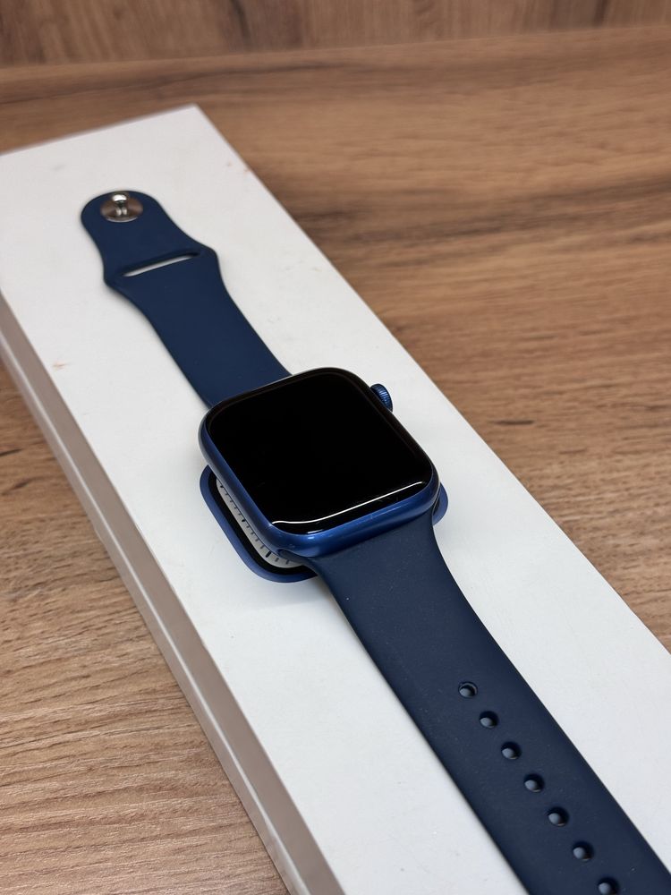 Apple Watch series 7 45mm