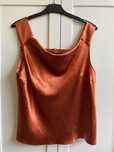 Top elegant M/L caramiziu lucios