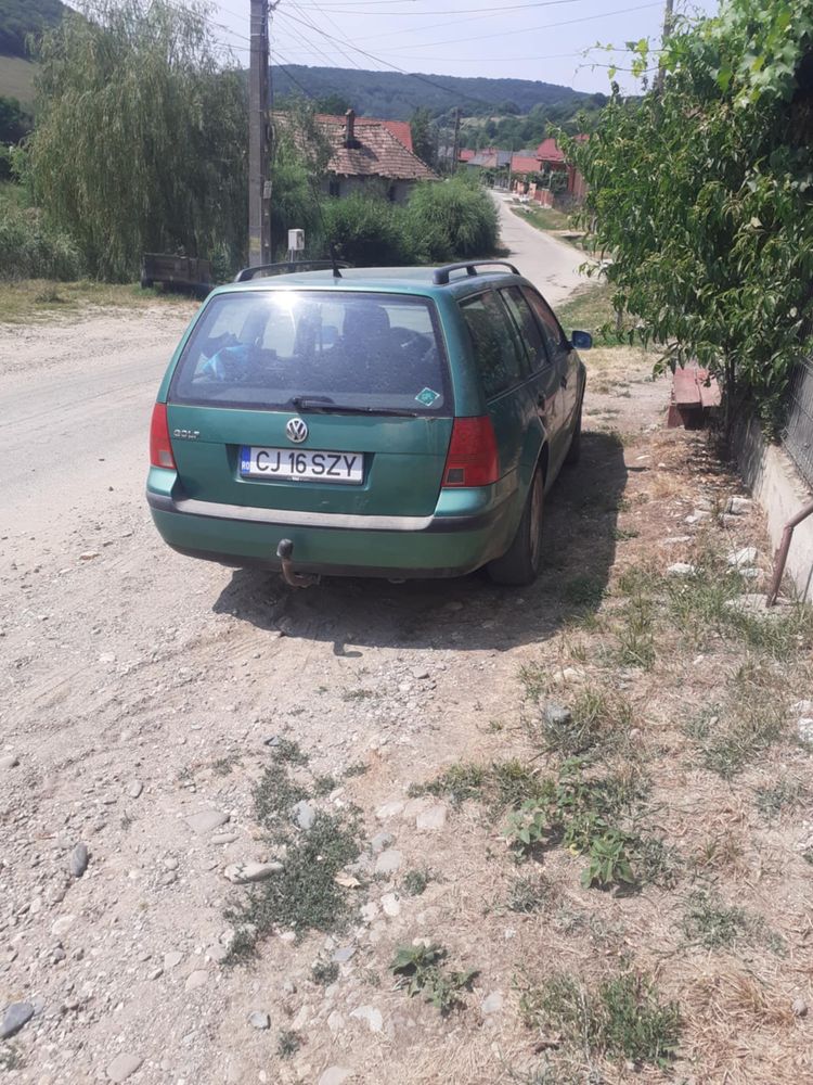 Vand masina VW Golf 4