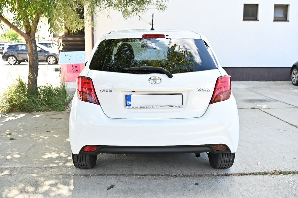 Vand Toyota Yaris unic proprietar