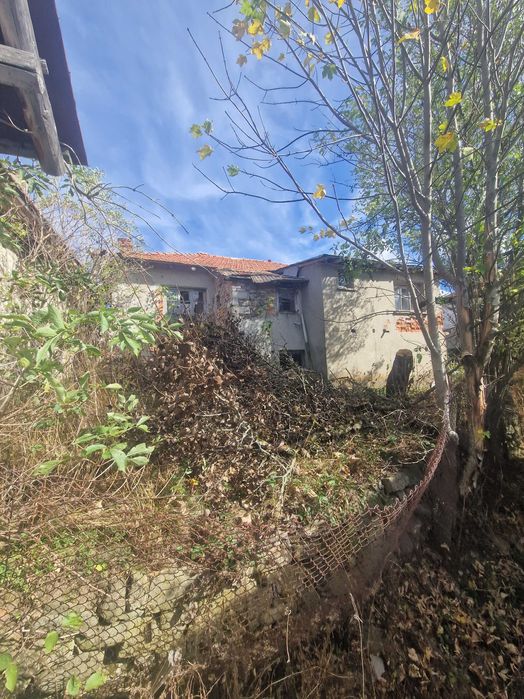 Продава се Къща в с. Арда, Област Смолян - 200 кв.м за 102 €/кв.м - Снимка #2